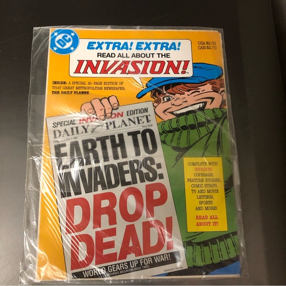 DAILY PLANET EARTH TO INVADERS: DROP DEAD NEWSPAPER DC COMICS FACTORY SEAL 1988 - Picture 4 of 11